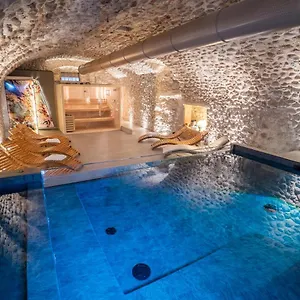 https://la-meridiana-costermano.hotelinveneto.com