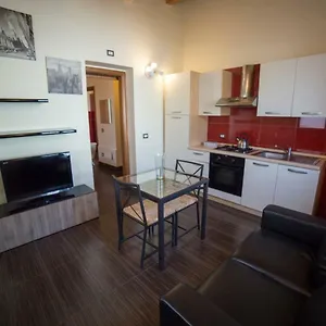 https://red-orange-catania-ognina.catania-hotels.net