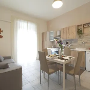 Appartamento Le Dimore Del Duomo, Aeroporto di Catania Fontana Rossa