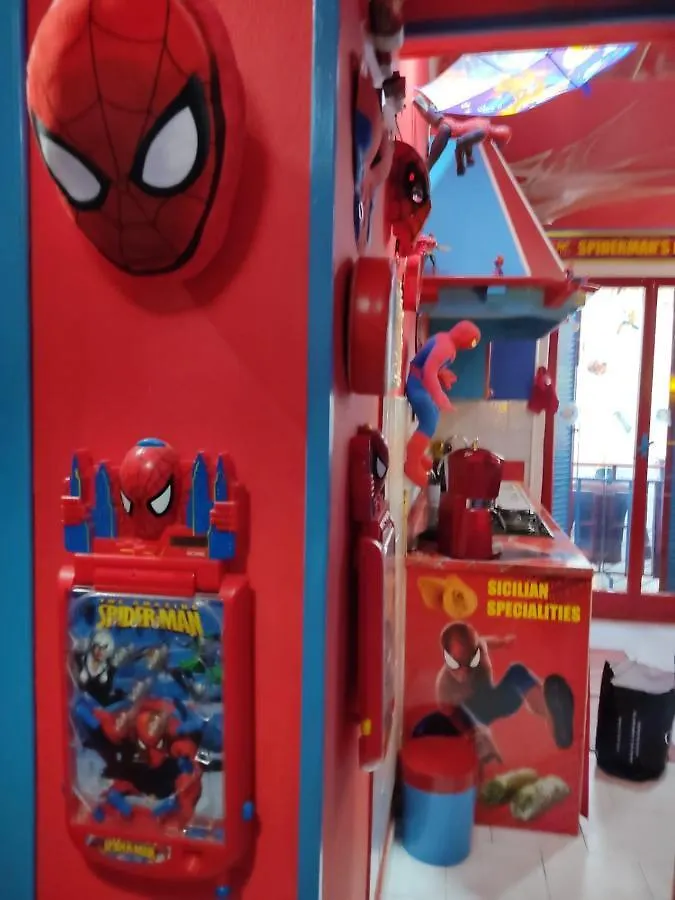 Spiderman House Hotel Catania
