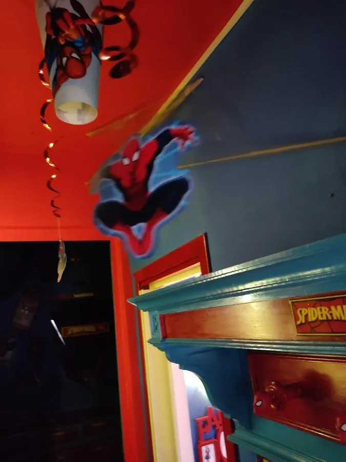 فندق Spiderman House كاتانيا إيطاليا