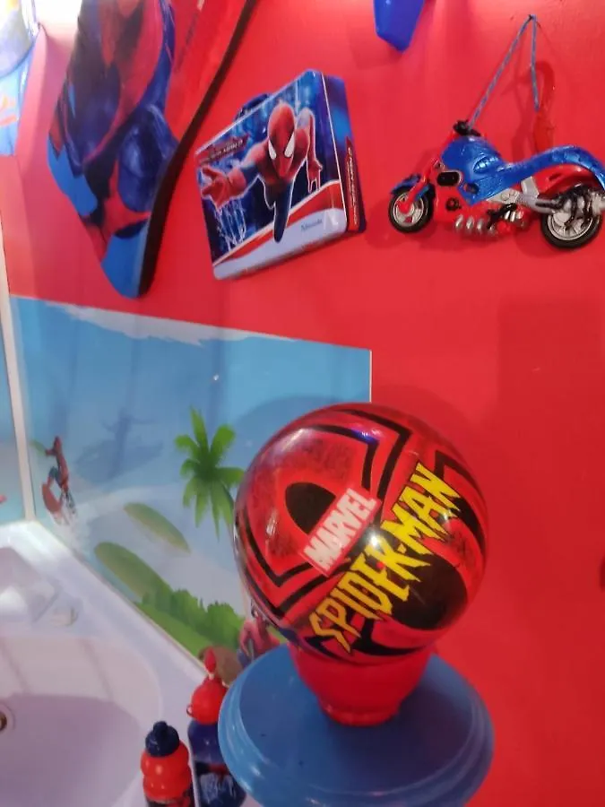 فندق Spiderman House كاتانيا إيطاليا
