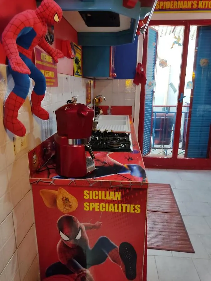 Spiderman House Hotel Catania Guest house
