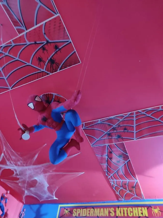فندق Spiderman House كاتانيا