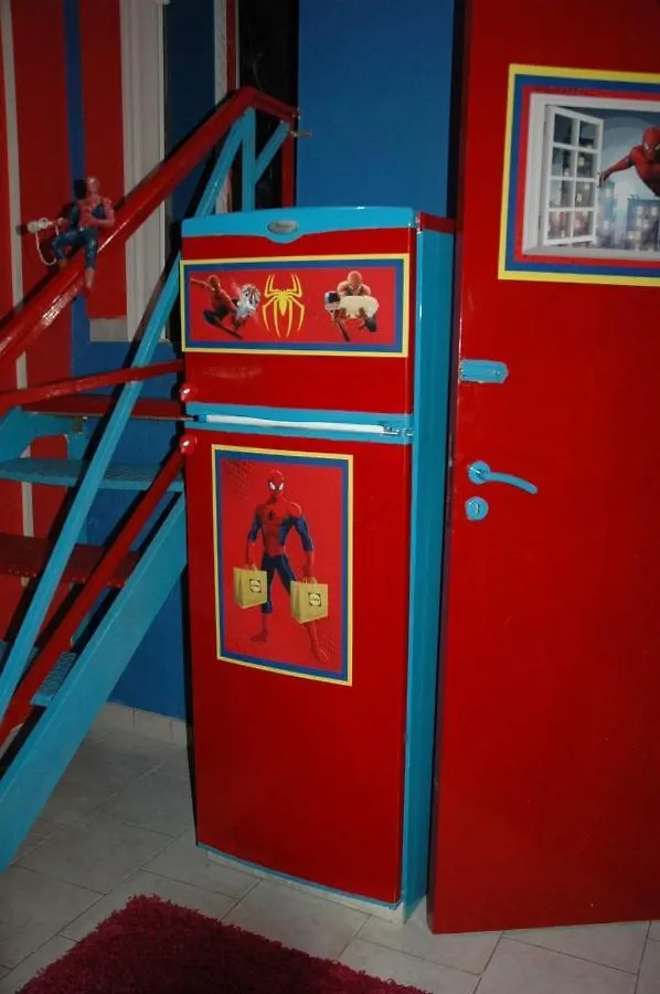 فندق Spiderman House كاتانيا بيت ضيافة