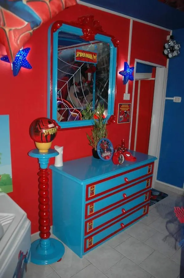 Spiderman House Hotel Catania